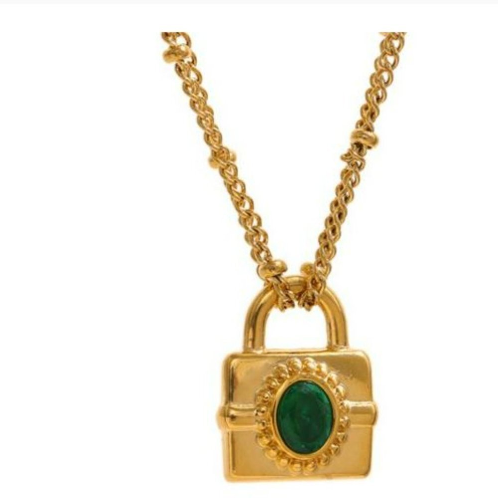 Emerald Green Cubic Zirconia 18K Gold Plated Lock Pendant Chain Necklace NEW